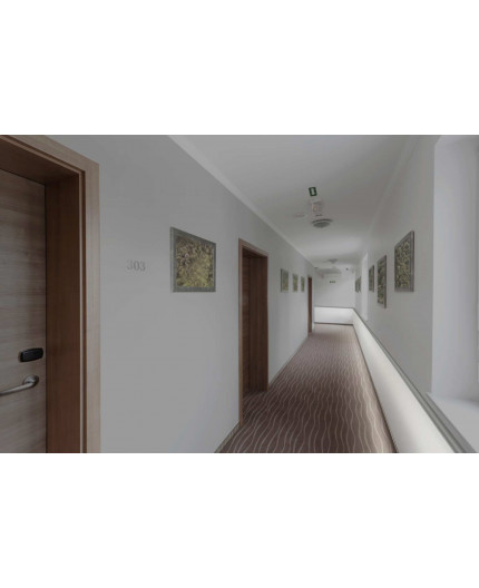 1m silver anodized WAY1 LED aluminium profile for passageways, opal cover 1m silver anodized WAY1 LED aluminium profile for passageways, opal cover