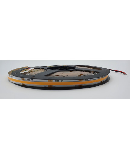 24VDC COB LED strip with bounding walls, warm white 2700K 18W/m 5m (90W) Pro series 24VDC COB LED strip with bounding walls, warm white 2700K 18W/m 5m (90W) Pro series