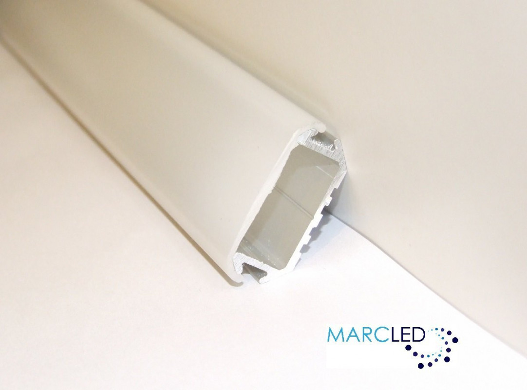 1m LED wide surface / corner 45 extrusion P6, anodized aluminium, silver 1m LED wide surface / corner 45 extrusion P6, anodized aluminium, silver