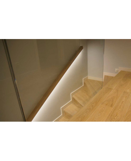 1m TU2 LED profile (anodized, silver), 17.6mmx10mm, set with cover 1m TU2 LED profile (anodized, silver), 17.6mmx10mm, set with cover