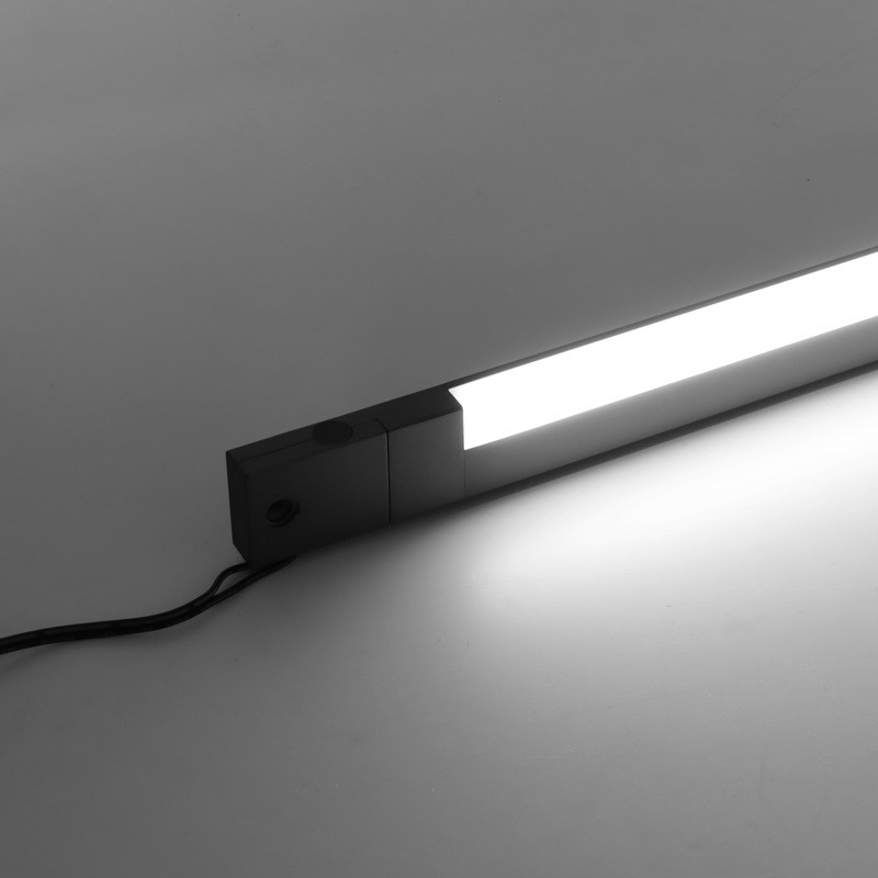 GLOVIA LED light for drawers, cupboards and closets, with IR switch, 2m cable GLOVIA LED light for drawers, cupboards and closets, with IR switch, 2m cable