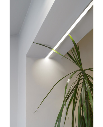 1m LED profile TH1 (painted, black), set with cover 1m LED profile TH1 (painted, black), set with cover